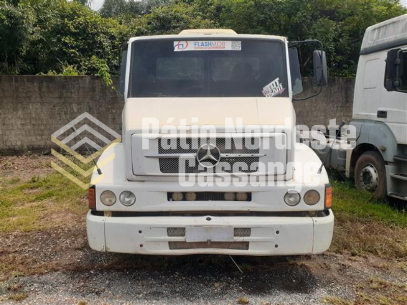 MERCEDES-BENZ L 1318 2009